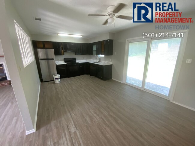 Building Photo - 38 Compass Point St