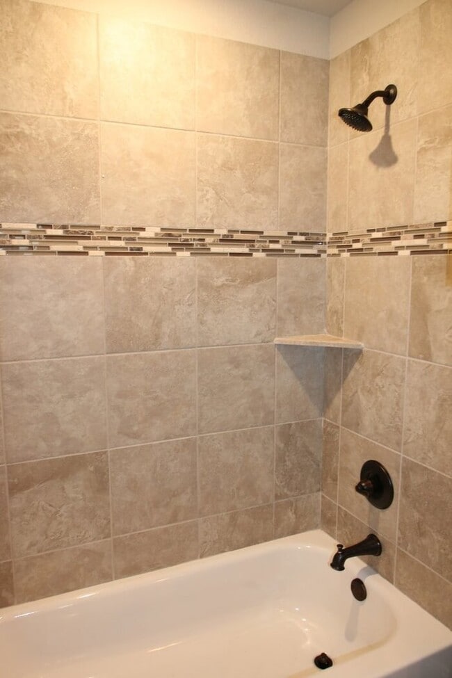 Building Photo - Elevated Living on the Waters Edge in Pelican Bay! ~ ((AZLE ISD!!)) Granite Countertops~ Stainles...