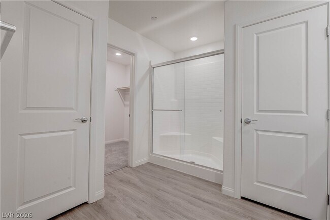 Building Photo - 9938 S Ullom Dr