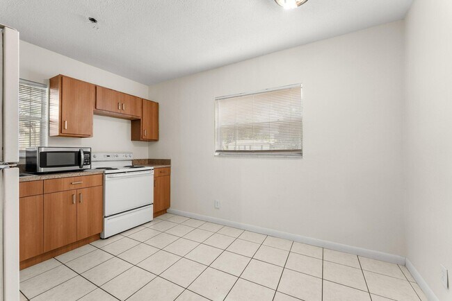 Building Photo - 923 W Las Olas Blvd