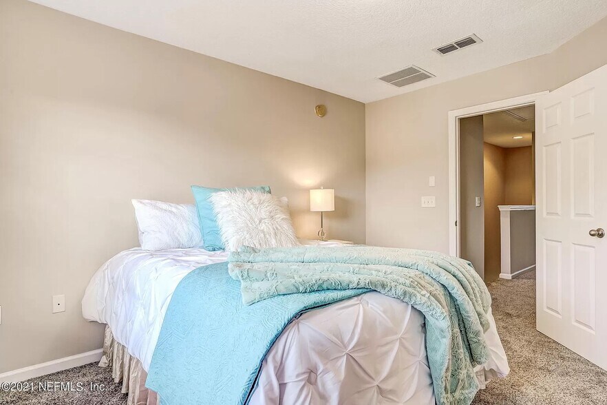 Building Photo - 1486 Landau Rd