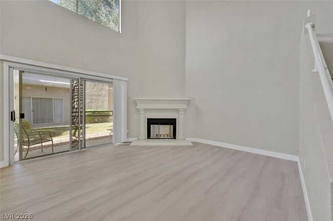 Building Photo - 6250 W Flamingo Rd