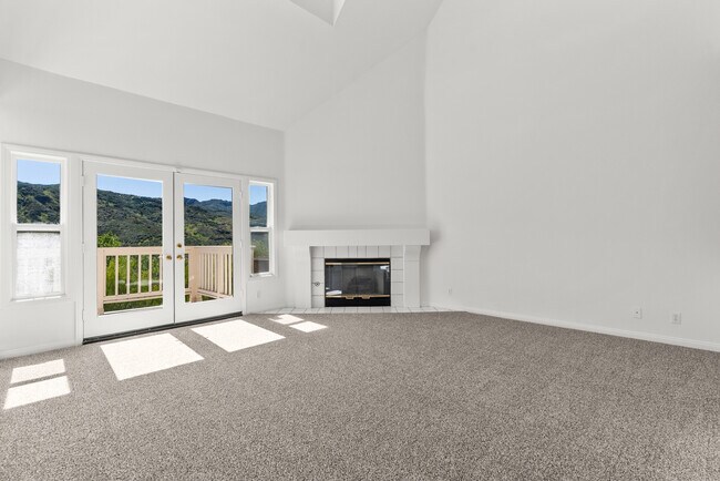 Building Photo - 32126 Canyon Ridge Dr