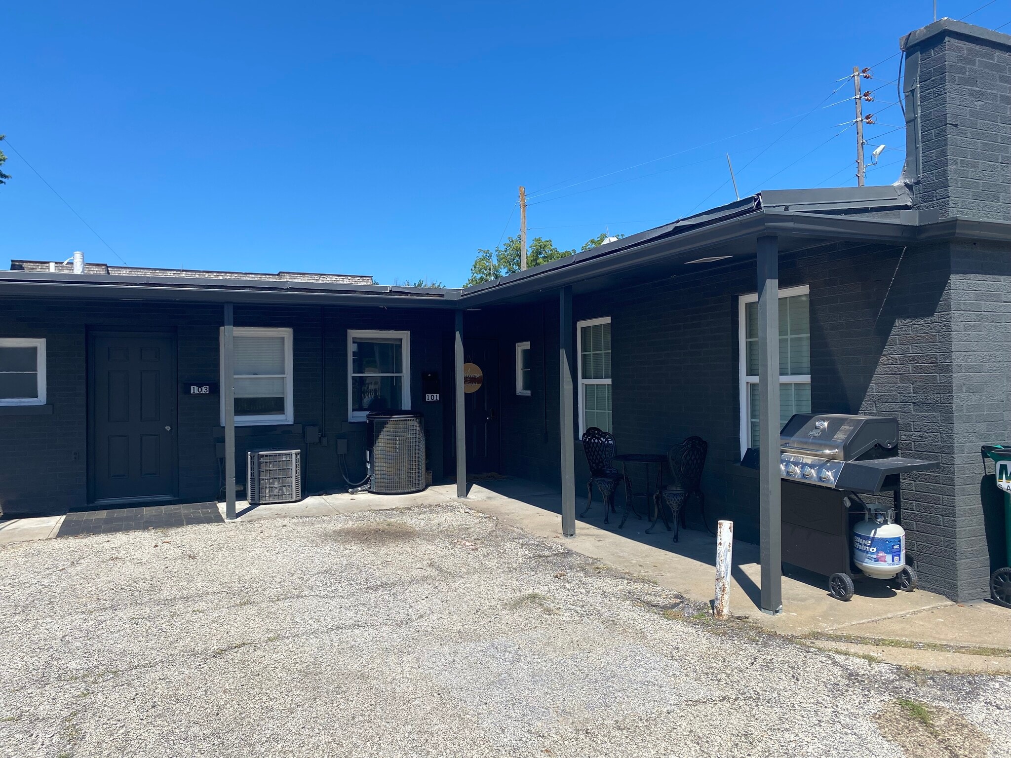 Building Photo - 101 S Buchanan St