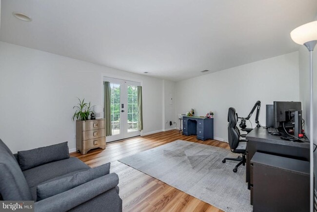 Building Photo - 7317 Castleberg Ct