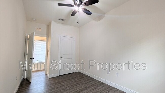 Building Photo - 2010 W Gregory St