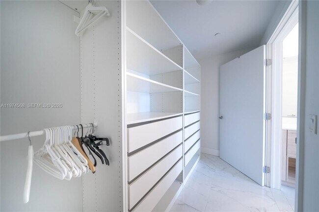 Building Photo - 16385 Biscayne Blvd