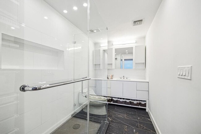 Building Photo - 3310 Timmons Ln