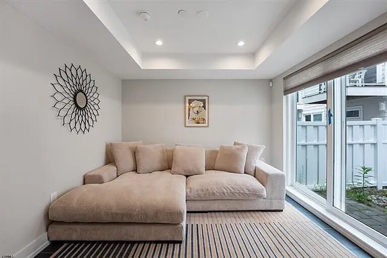 Building Photo - 117 S Little Rock Ave