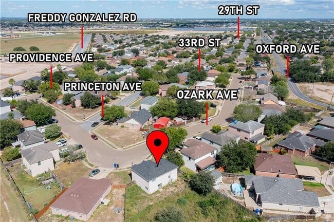 Building Photo - 3425 Ozark Ave