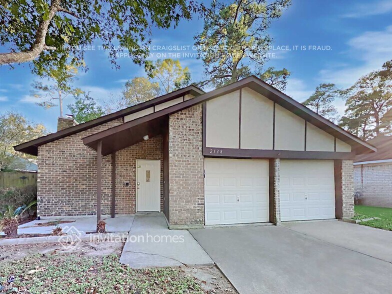 Primary Photo - 2138 Wood River Rd