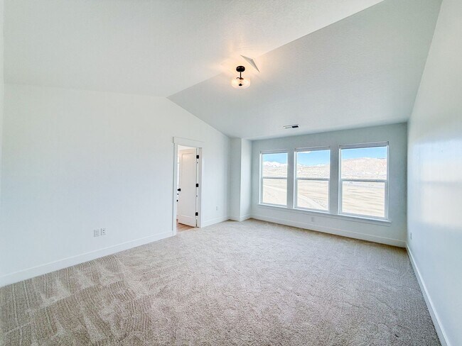 Building Photo - Spacious Family Home with Modern Upgrades