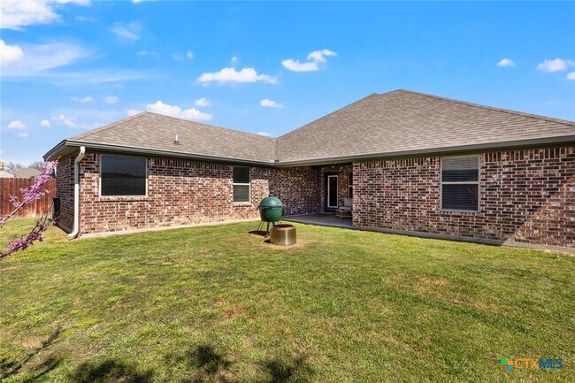 Building Photo - 2518 Inca Dove Dr