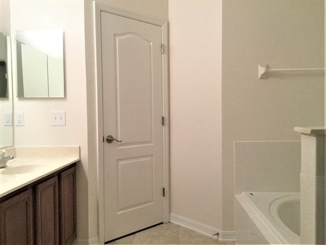 Building Photo - 12875 Daughtery Dr