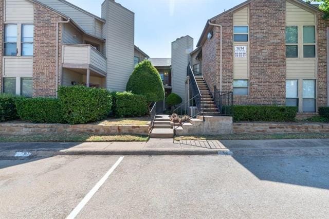 Building Photo - 1614 Pecan Chase Cir