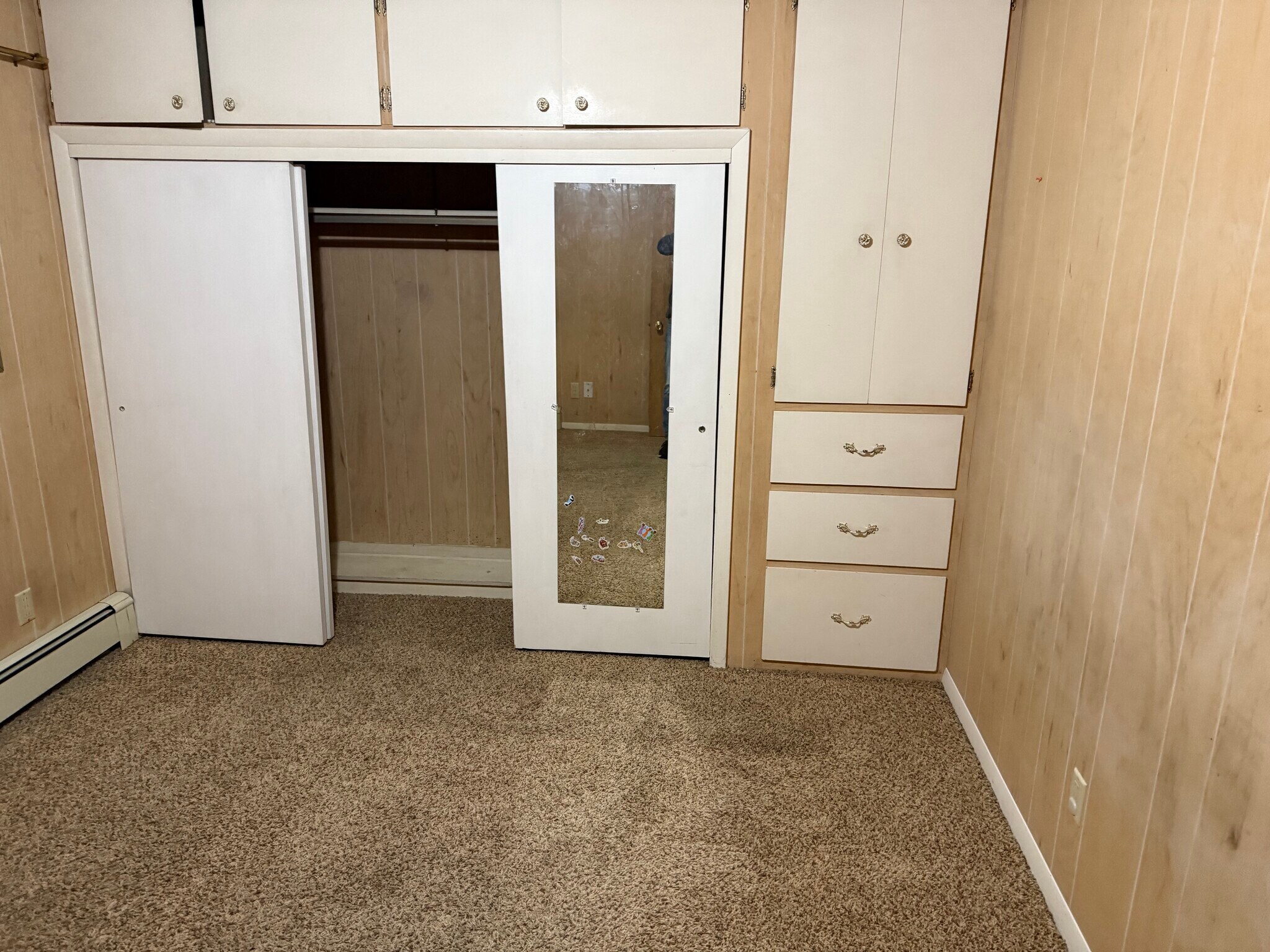 Building Photo - 210 27th St NE