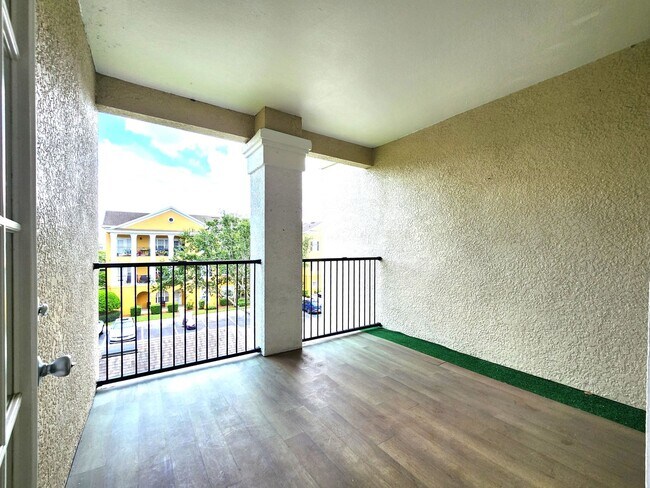 Building Photo - 3rd Floor Condo; Gated Community; Resort S...
