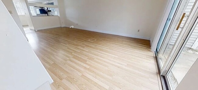 Primary Photo - 146 North Beacon St