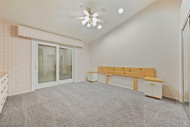 Building Photo - 3009 Linkview Dr