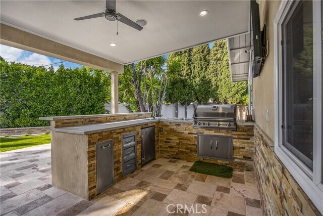 Building Photo - 1320 N Van Gogh Cir