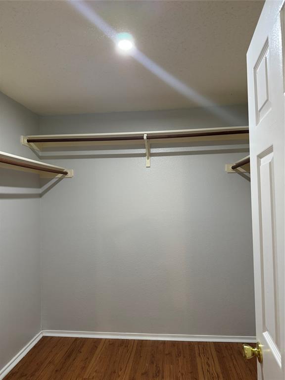 Building Photo - 9700 Copper Creek Dr