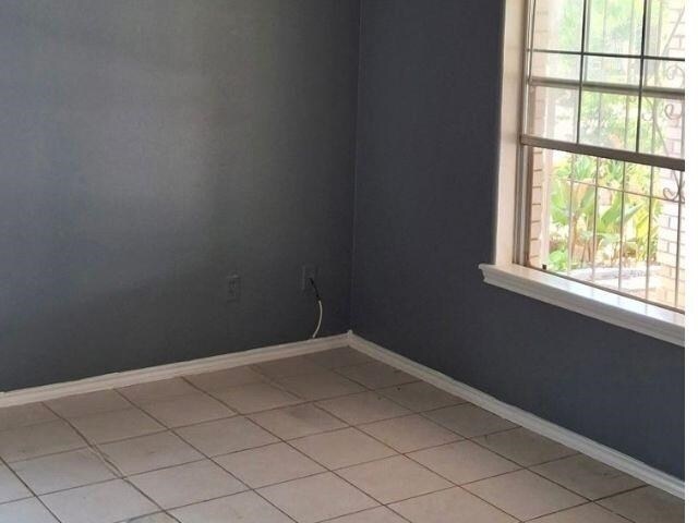 Building Photo - 3411 Morelos Dr