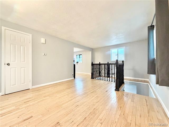 Building Photo - 1285 W Gill Pl
