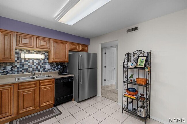 Building Photo - 964 Claytonbrook Dr