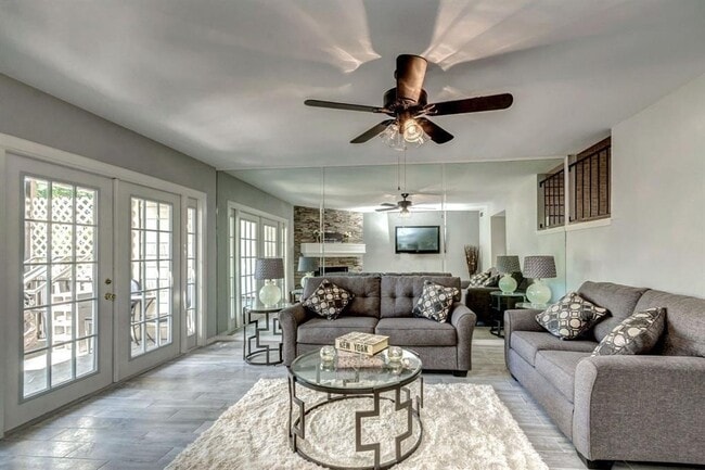 Building Photo - 5005 Georgi Ln