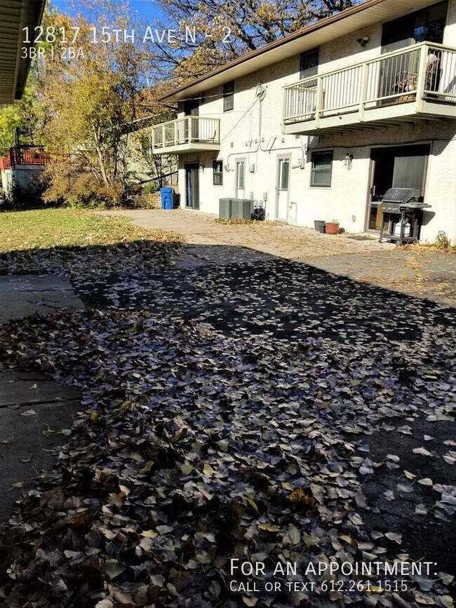 Building Photo - 12817 15th Ave N