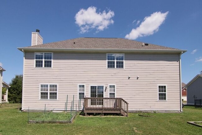 Building Photo - This One's Got It All - Stunning 4 Bedroom Home in Carmel Clay Schools!