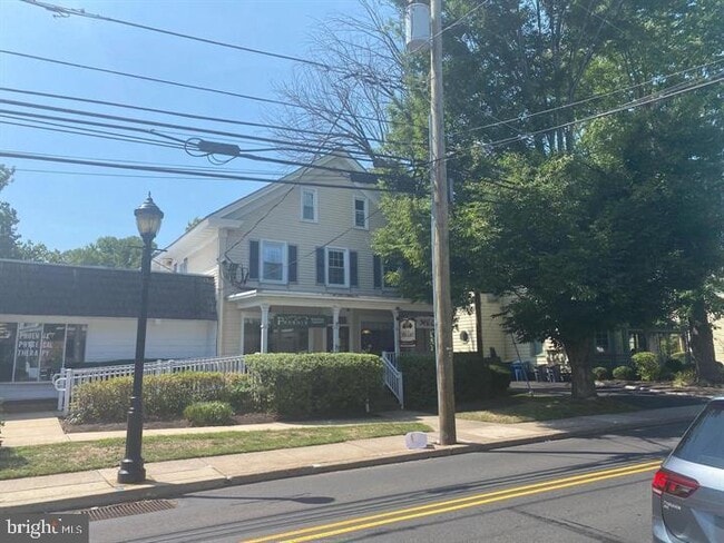 Building Photo - 75 S Main St