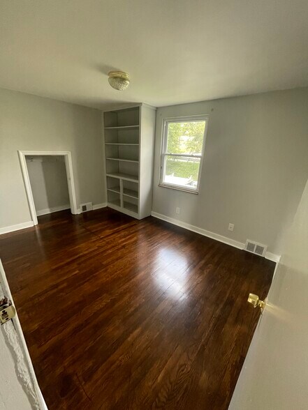 Upstairs Bedroom 2 - 1813 Clairton Rd