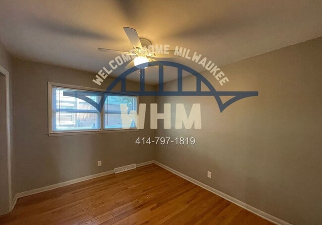 Building Photo - 4054 N 68th St