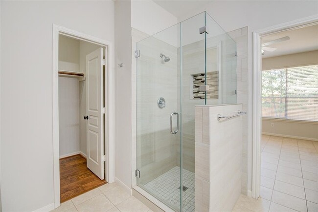 Building Photo - 322 Leafsage Ct