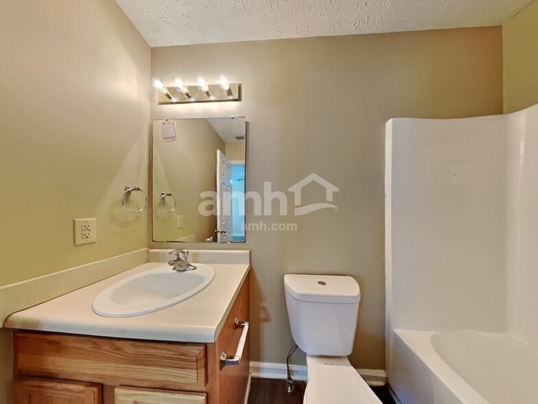 Building Photo - 6429 Oyster Key Ln