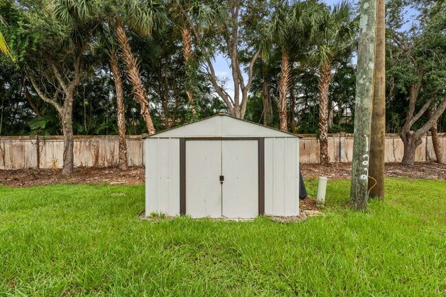 Building Photo - 8400 Matanzas Rd