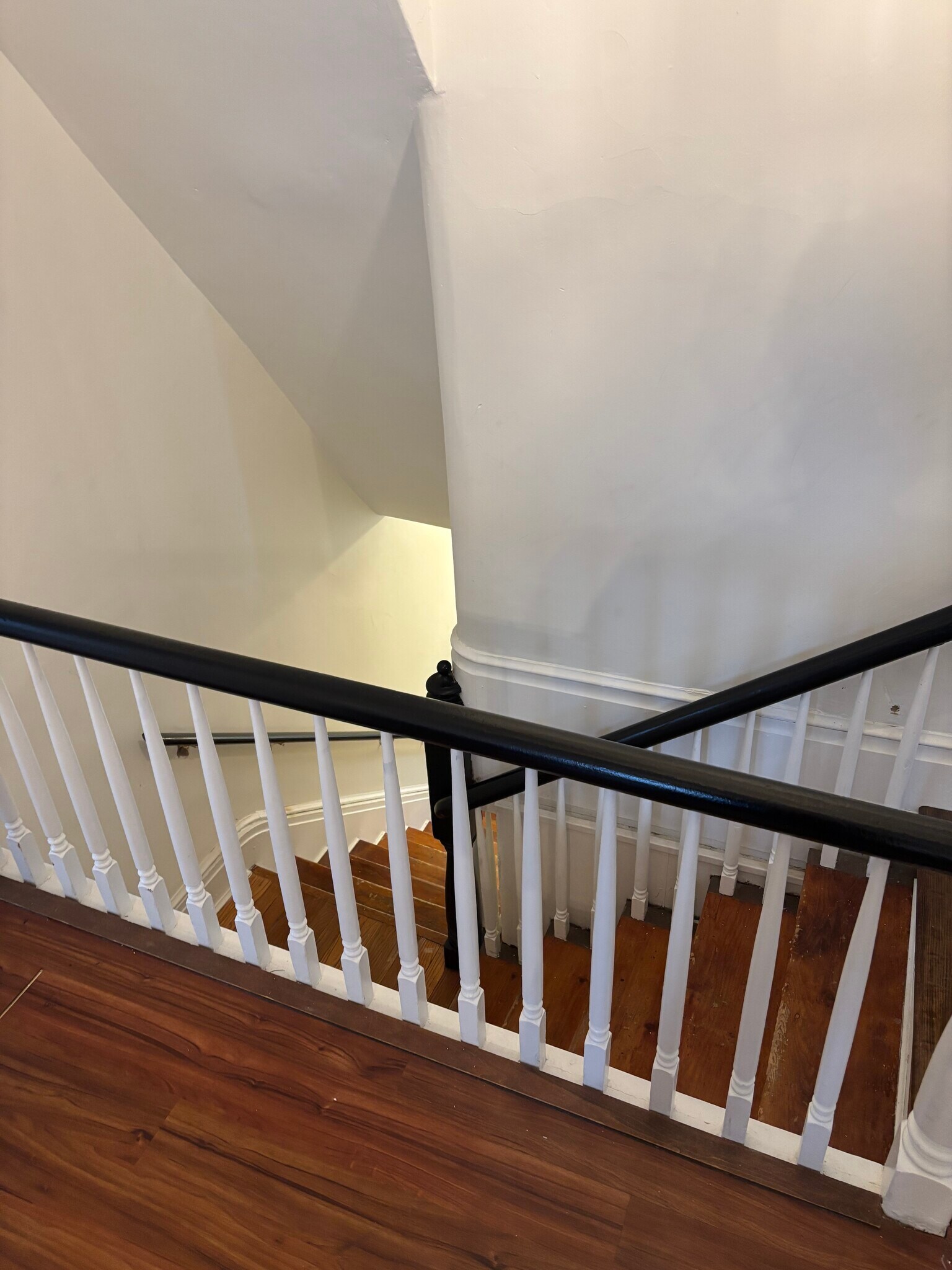 Building Photo - 341 Beaver St