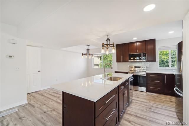 Building Photo - 4501 E Kentucky Cir