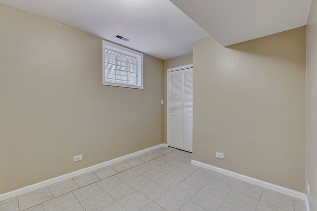 Building Photo - 2751 N Campbell Ave