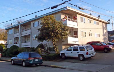 Building Photo - Trenton Apartments