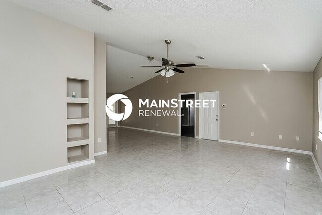 Building Photo - 4 Bedroom Pet-Friendly Home in Land O' Lakes, FL with Main Street Renewal