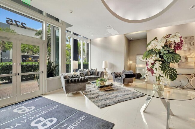 Building Photo - 275 NE 18th St