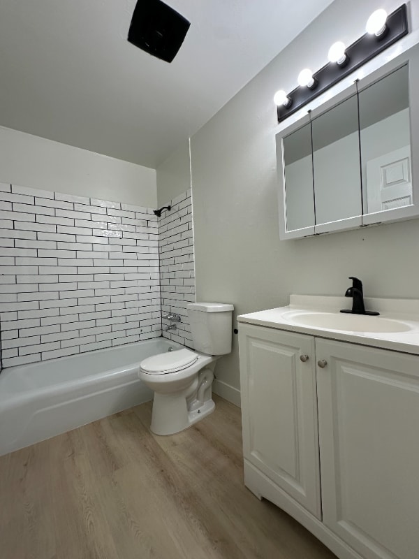 Building Photo - 1340 S 200 E