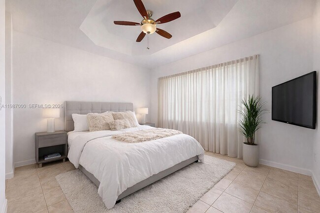 Building Photo - 2014 NE 38th Rd