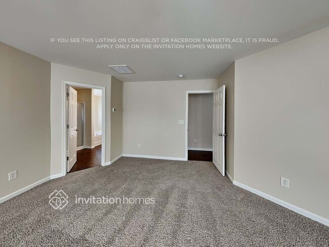 Building Photo - 7307 Lamplighter Close Dr