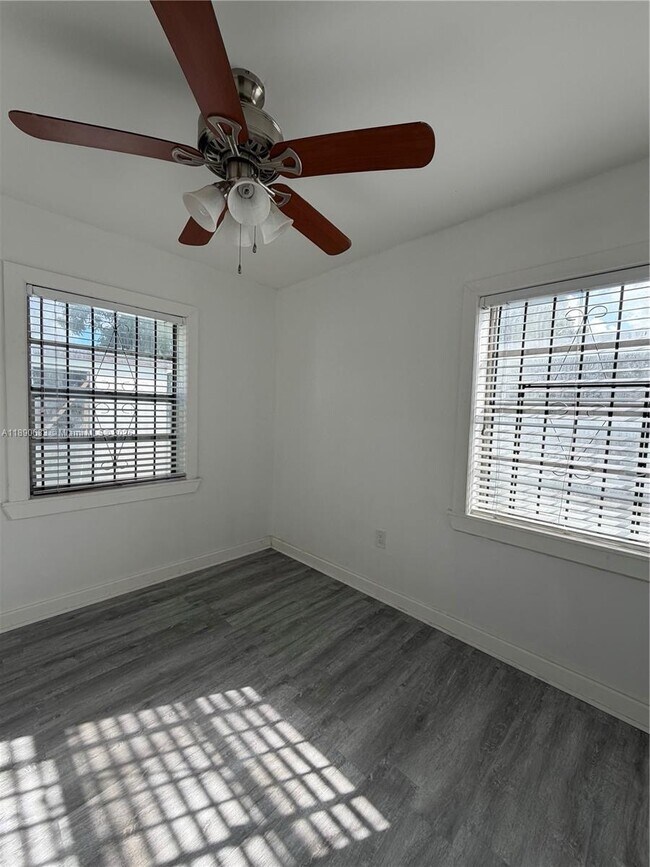 Building Photo - 2531 NW 152nd Terrace