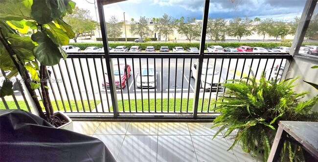 Building Photo - 5991 Washington St