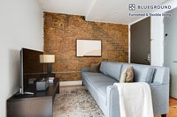 Building Photo - 72 Willoughby St