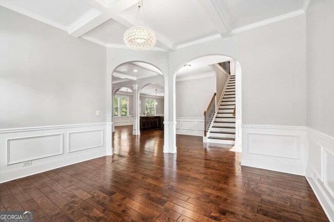Building Photo - 2214 Golden Eagle Dr
